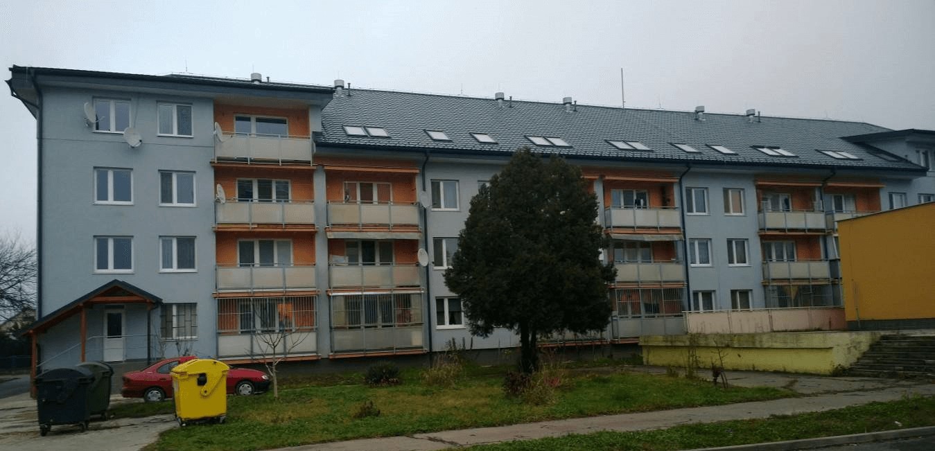 Stavebné úpravy a zateplenie 114 malometrážnych bytov na ul. Obrancov mieru Michalovce